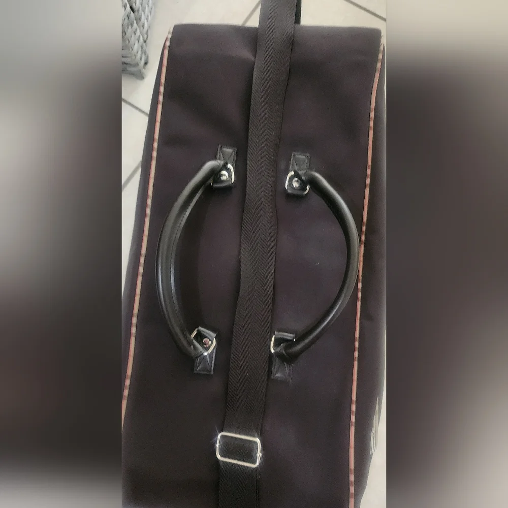 Burberry Fragrance Stylish Brown Bag‎